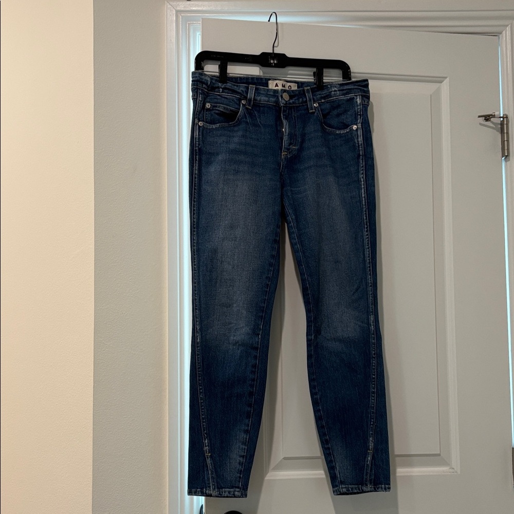 AMO Dark Blue Ankle Jeans